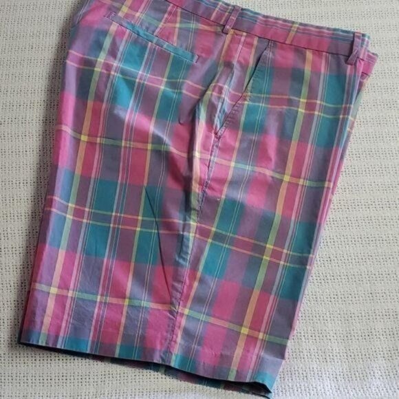 LAST CHANCE Fairway & Greene High Waisted Pink Plaid Golf Sz 38 Shorts w Pockets - Picture 2 of 11